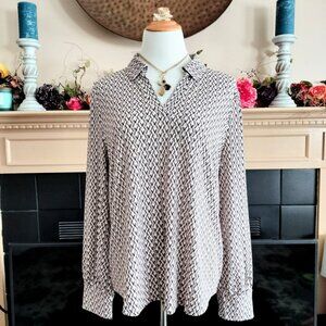 Adrianna Papell Collared V-Neck Knit Top XL Geo Print Taupe Rosy Tan Long Sleeve